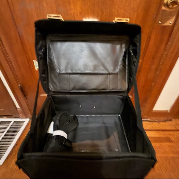 BELLAMI Black and Gold Rolling Travel Bag - Picture 5 of 9